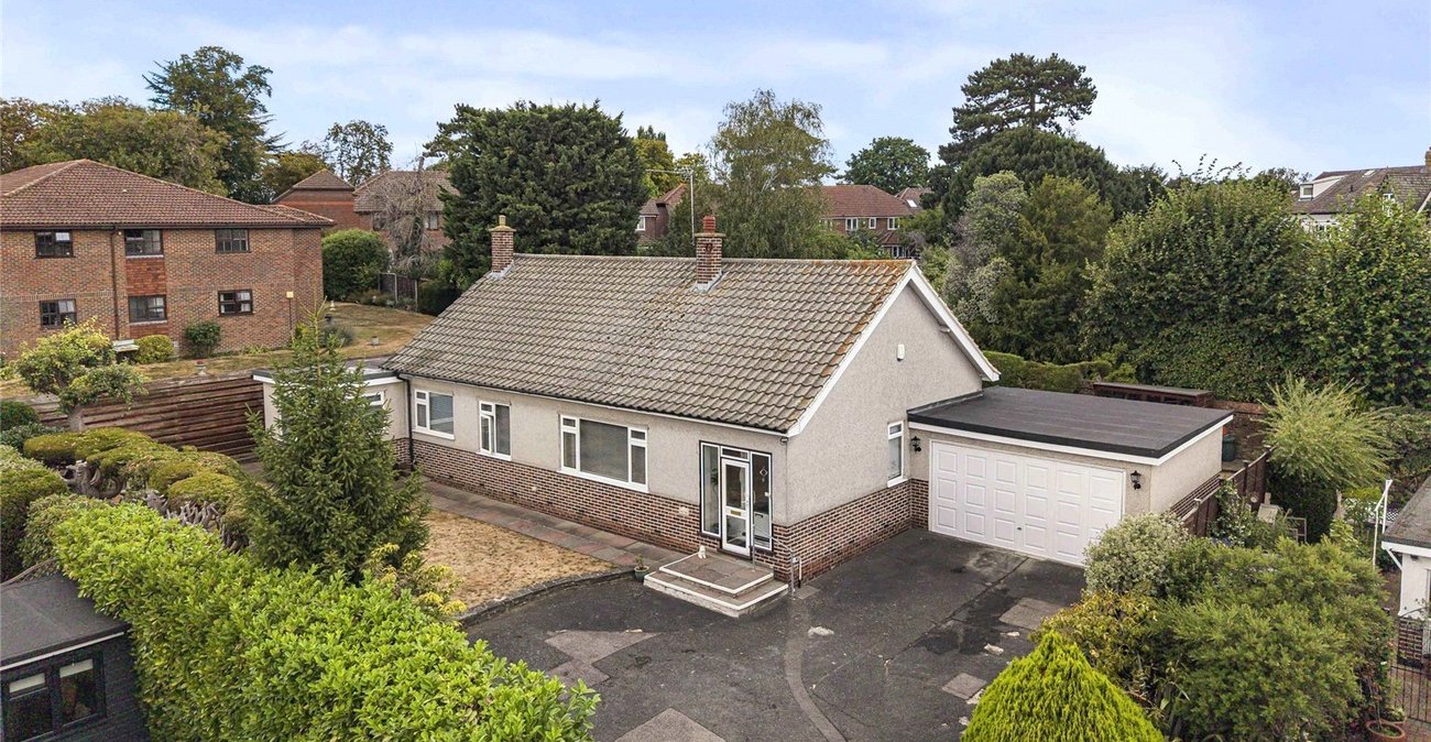 3 bedroom bungalow for sale in Bexley | Robinson Jackson