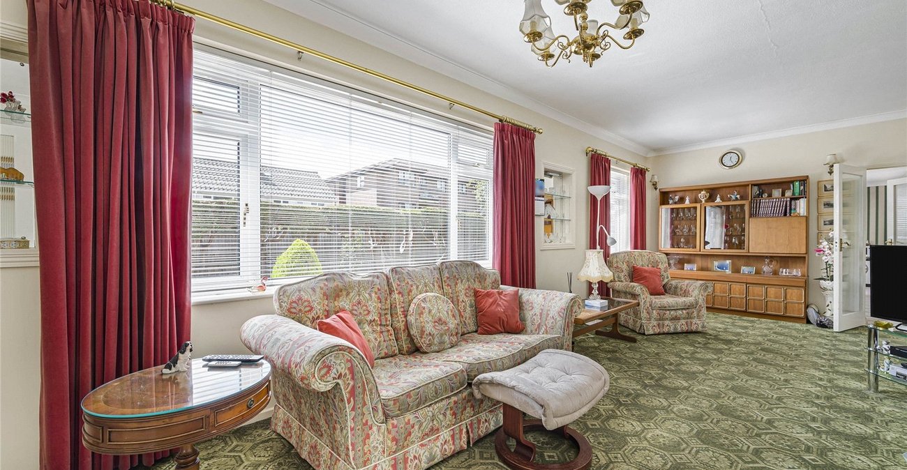3 bedroom bungalow for sale in Bexley | Robinson Jackson