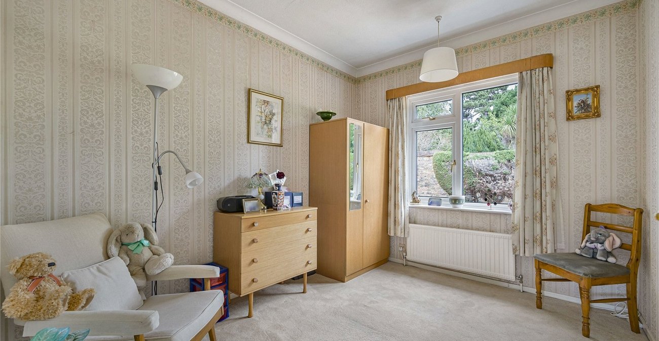 3 bedroom bungalow for sale in Bexley | Robinson Jackson