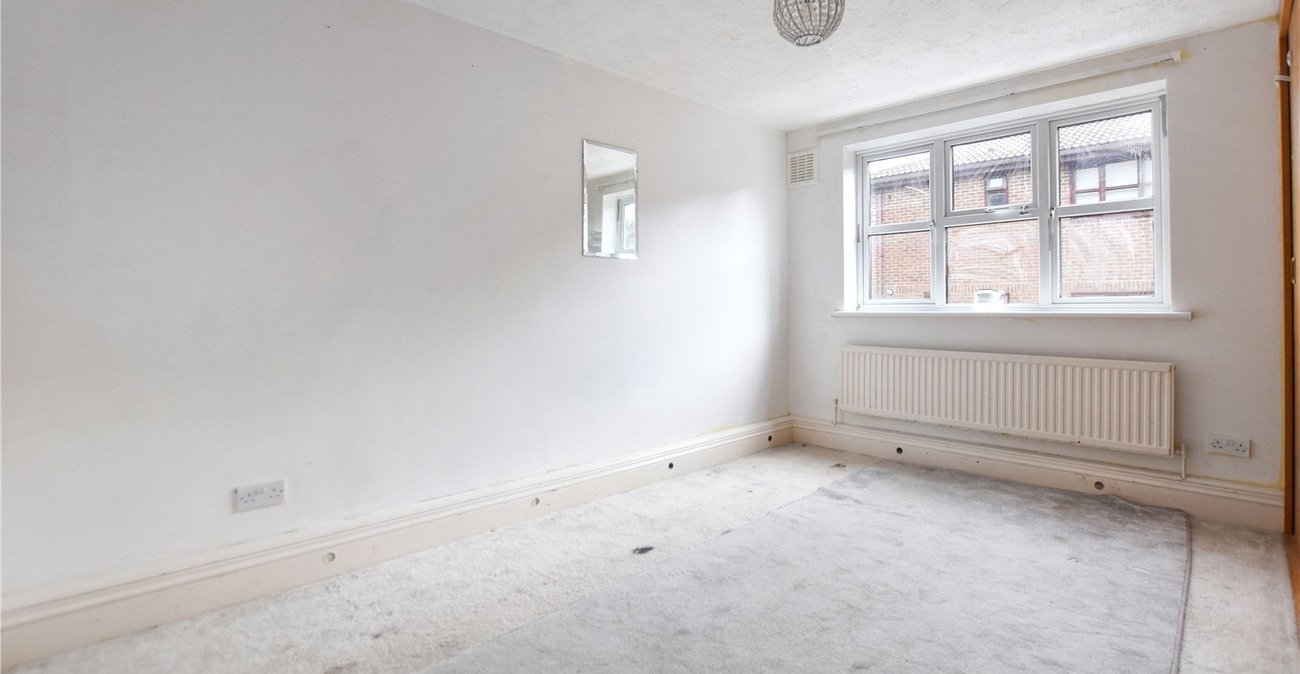 2 bedroom property for sale in Bexley | Robinson Jackson