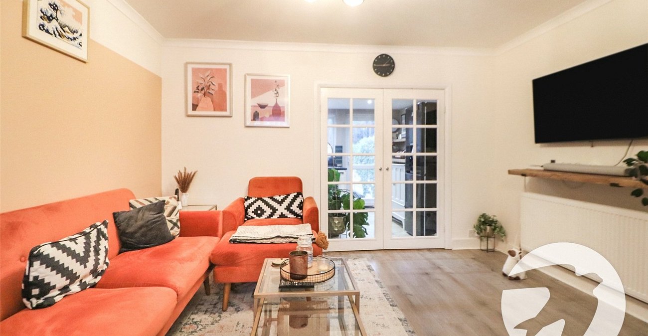 2 bedroom house for sale in Barnehurst | Robinson Jackson