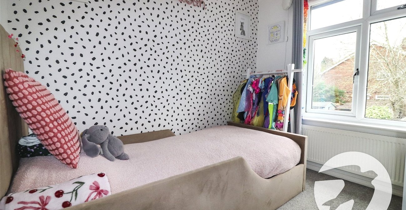 2 bedroom house for sale in Barnehurst | Robinson Jackson