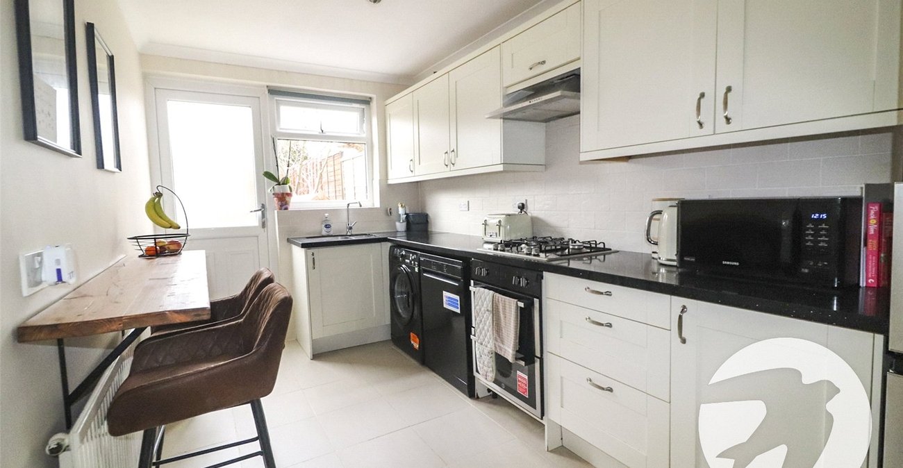 2 bedroom house for sale in Barnehurst | Robinson Jackson