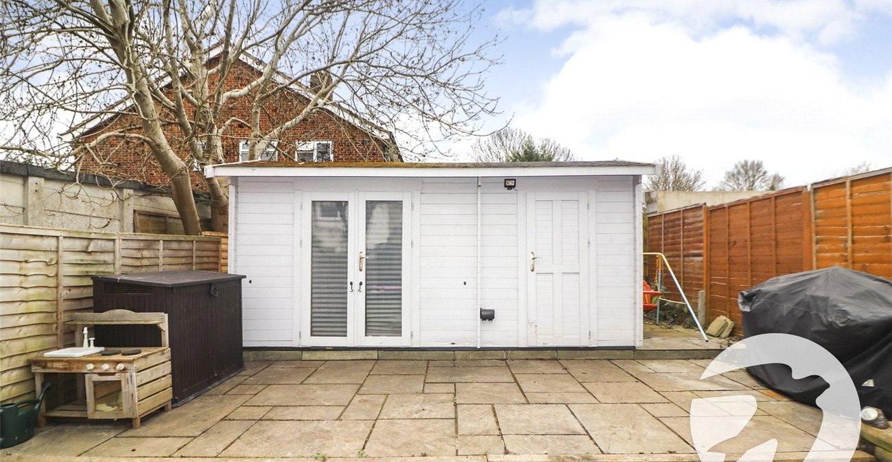 2 bedroom house for sale in Barnehurst | Robinson Jackson