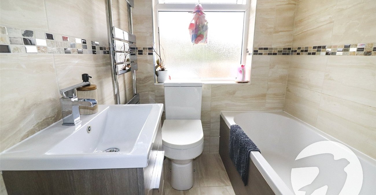 2 bedroom house for sale in Barnehurst | Robinson Jackson