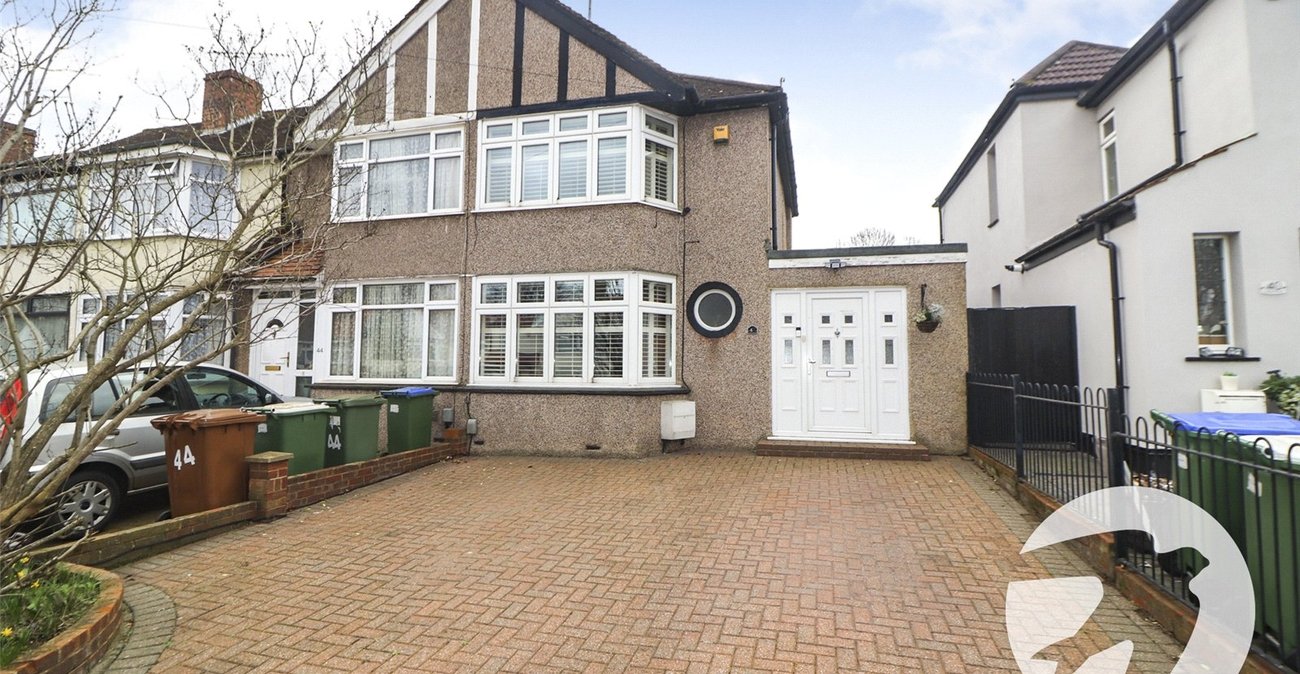 2 bedroom house for sale in Barnehurst | Robinson Jackson