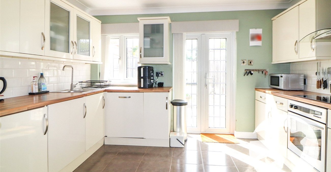 2 bedroom house for sale in Bexleyheath | Robinson Jackson