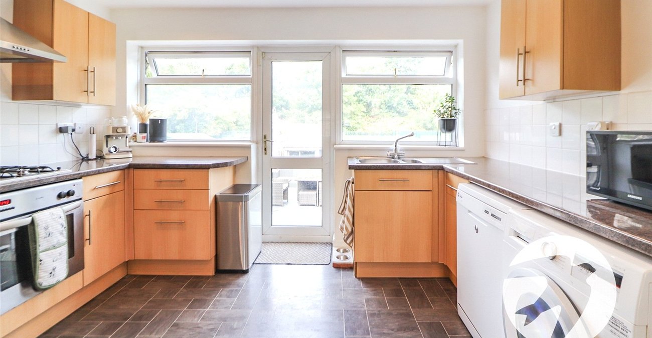 2 bedroom house for sale in Bexleyheath | Robinson Jackson