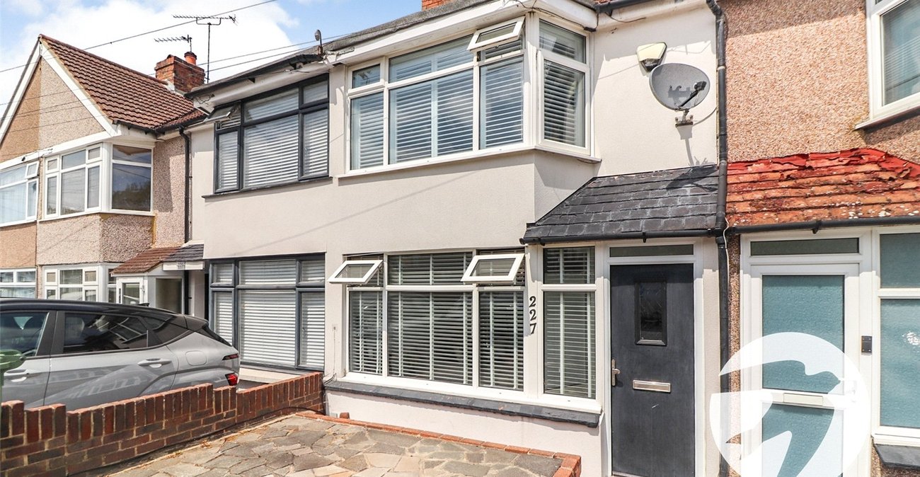 2 bedroom house for sale in Bexleyheath | Robinson Jackson