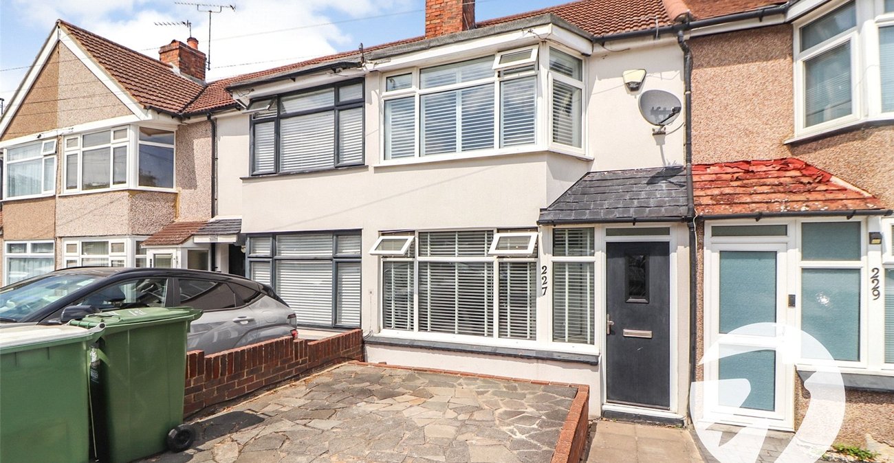 2 bedroom house for sale in Bexleyheath | Robinson Jackson
