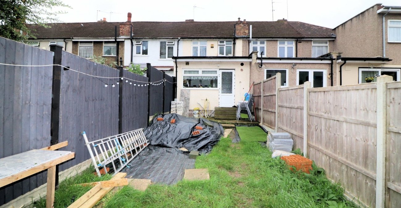 2 bedroom house for sale in Bexleyheath | Robinson Jackson