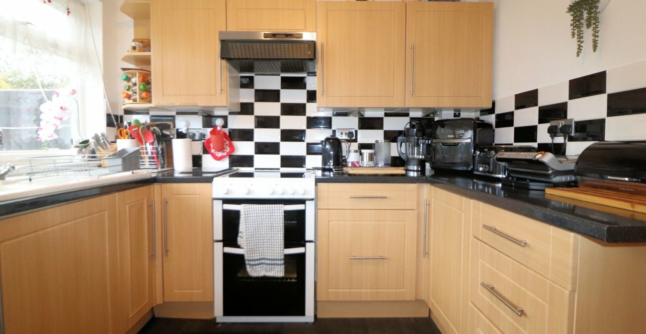 2 bedroom house for sale in Bexleyheath | Robinson Jackson