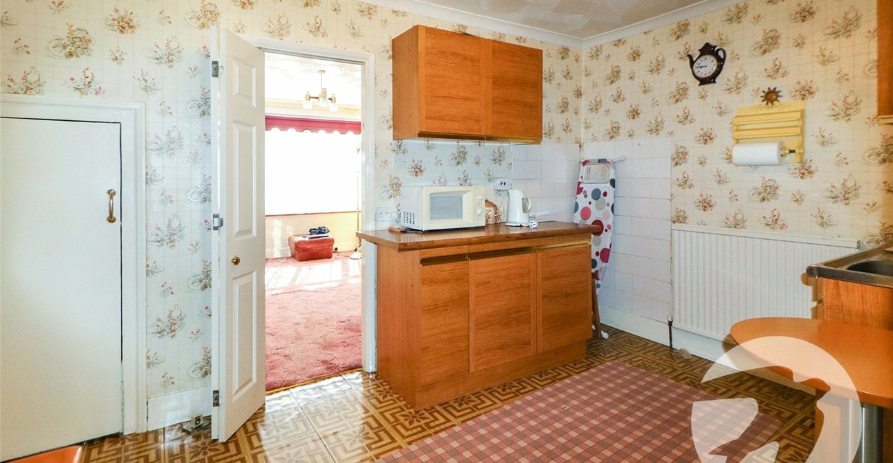 2 bedroom house for sale in Bexleyheath | Robinson Jackson