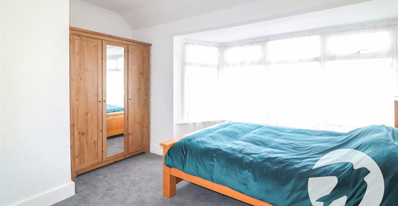 2 bedroom house for sale in Bexleyheath | Robinson Jackson