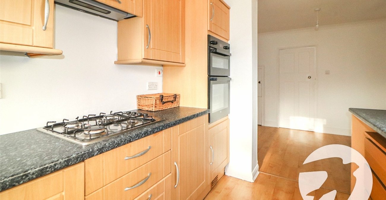 2 bedroom house for sale in Bexleyheath | Robinson Jackson