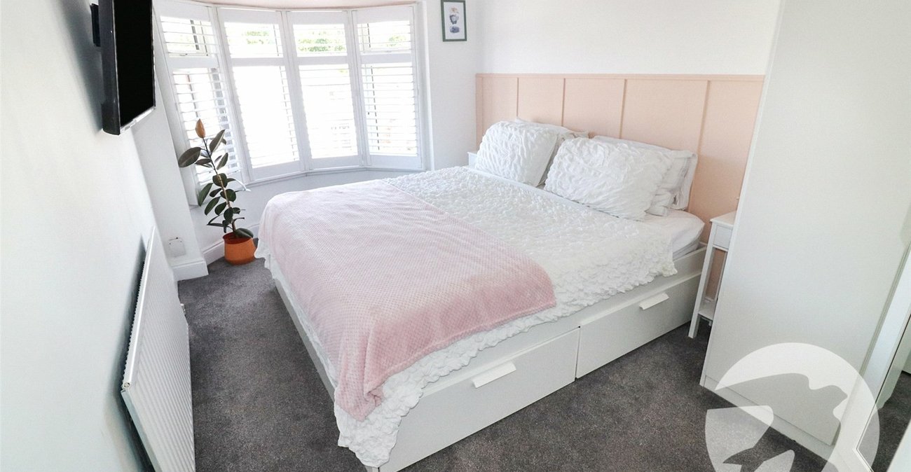 3 bedroom house for sale in Bexleyheath | Robinson Jackson