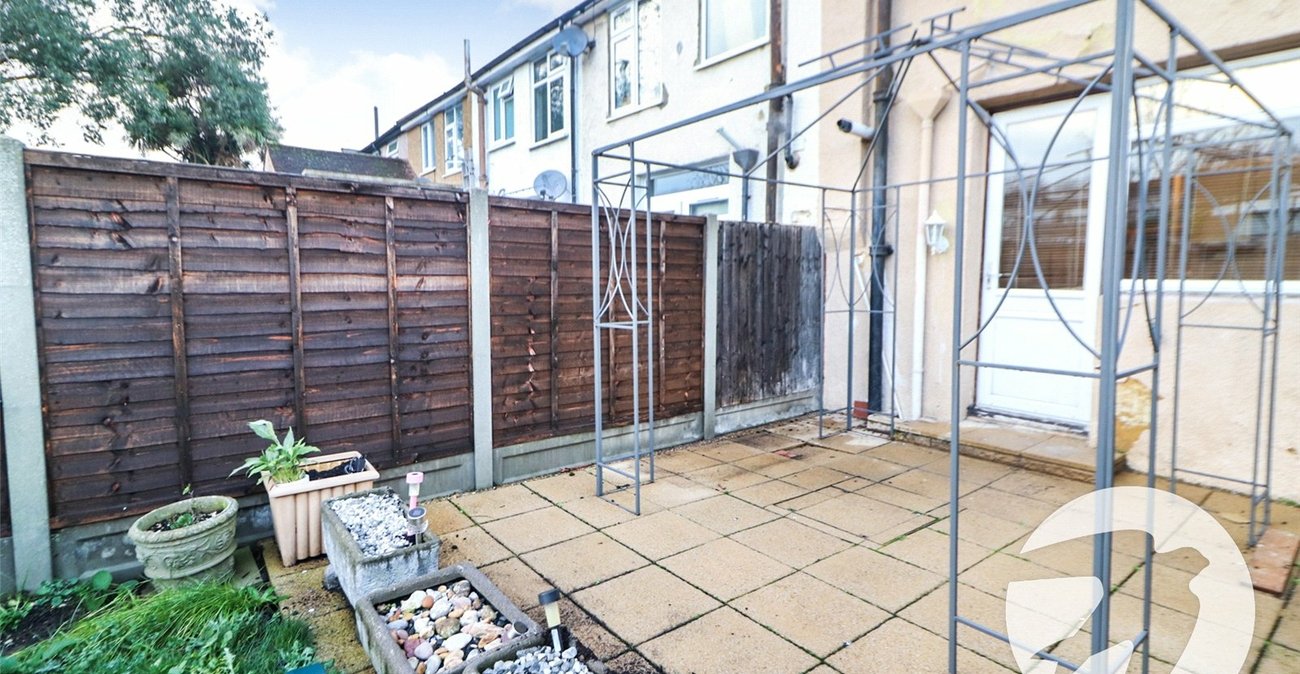 2 bedroom house for sale in Bexleyheath | Robinson Jackson