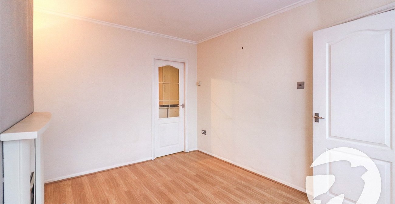 2 bedroom house for sale in Bexleyheath | Robinson Jackson