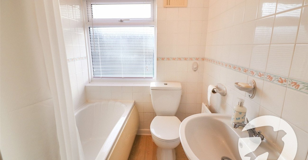 2 bedroom house for sale in Bexleyheath | Robinson Jackson