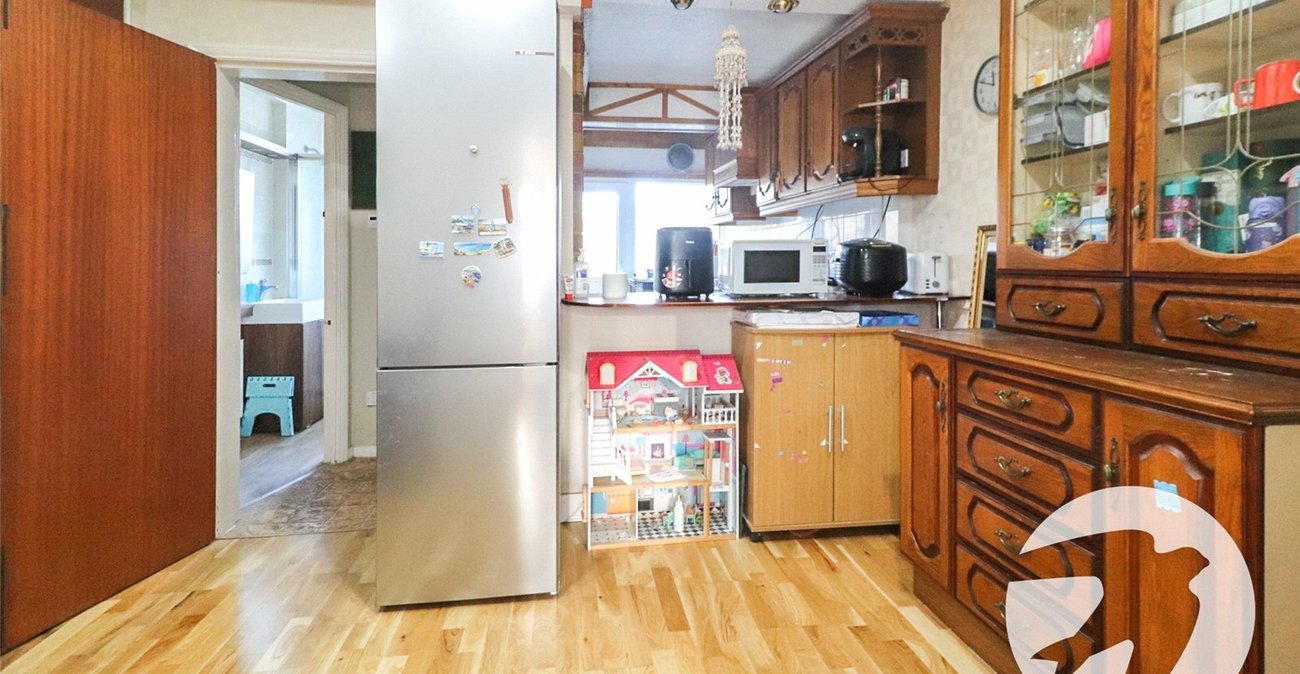 3 bedroom house for sale in Bexleyheath | Robinson Jackson