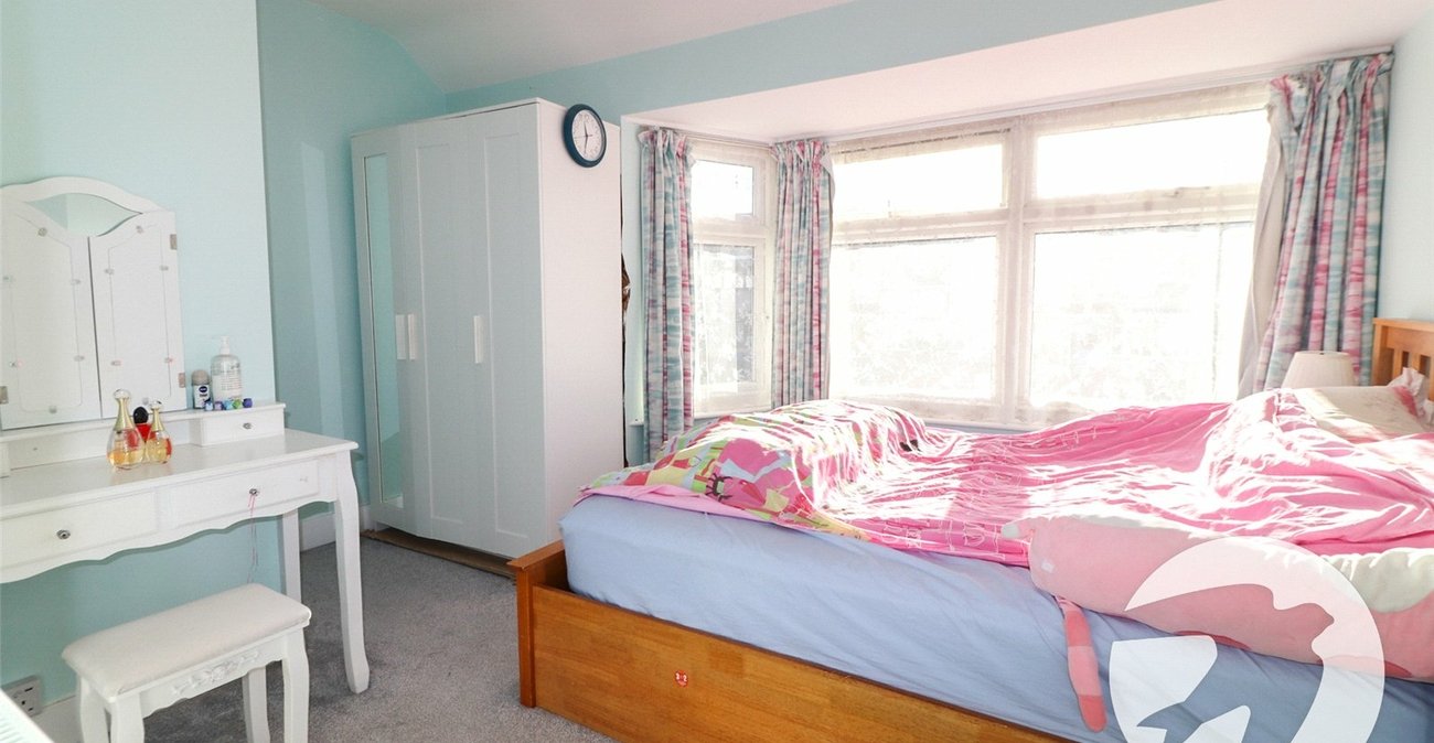 3 bedroom house for sale in Bexleyheath | Robinson Jackson