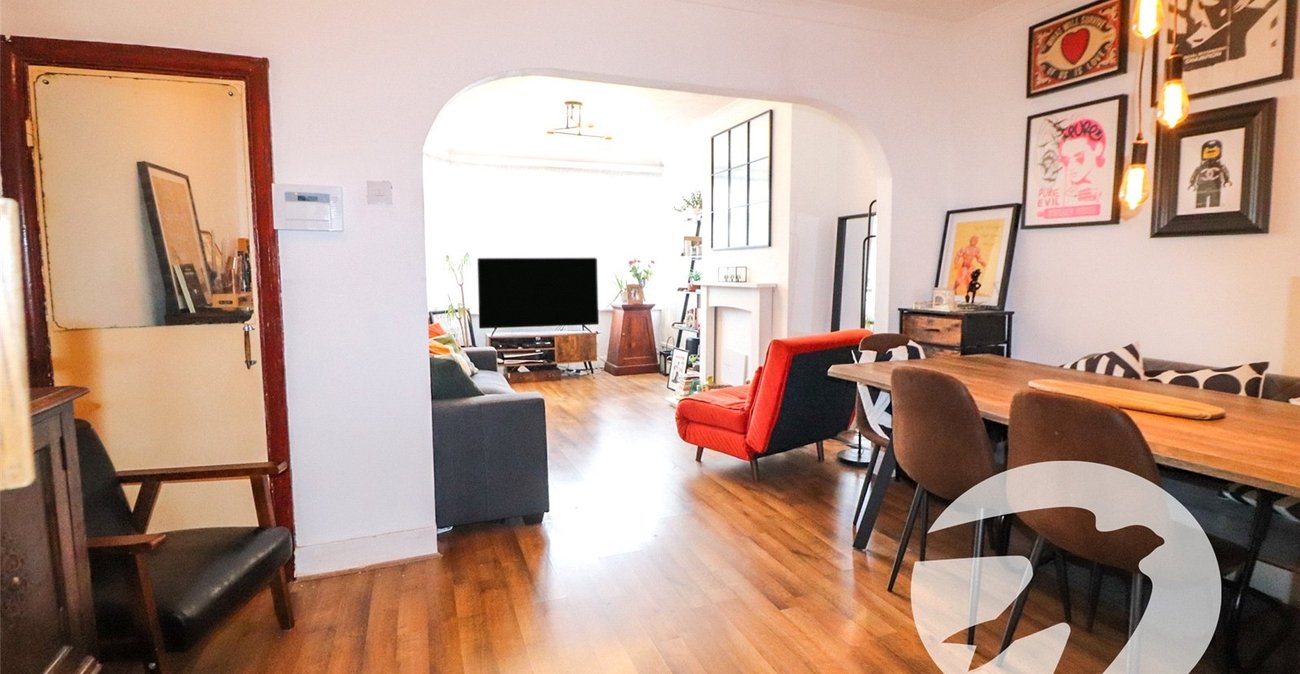 2 bedroom house for sale in Bexleyheath | Robinson Jackson