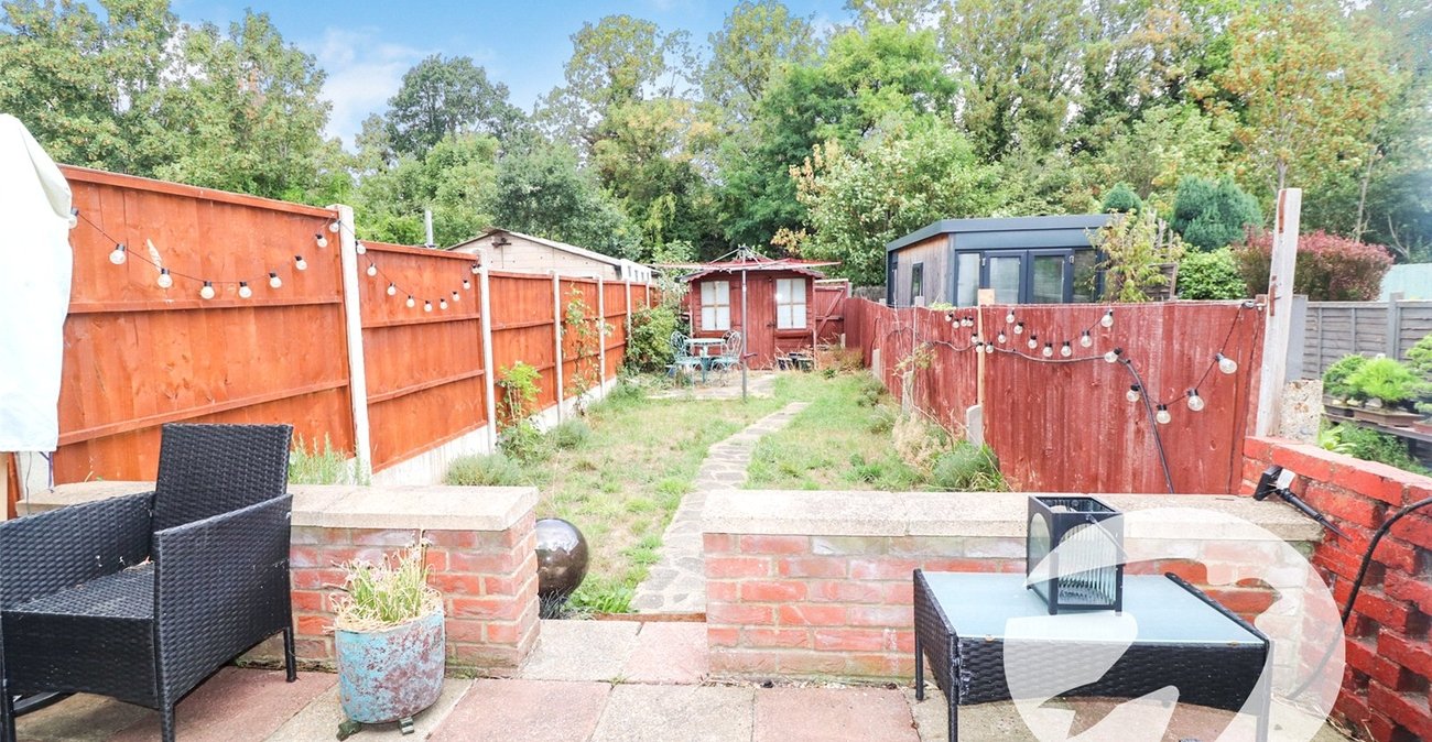 2 bedroom house for sale in Bexleyheath | Robinson Jackson