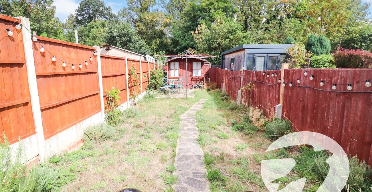 2 bedroom house for sale in Bexleyheath | Robinson Jackson