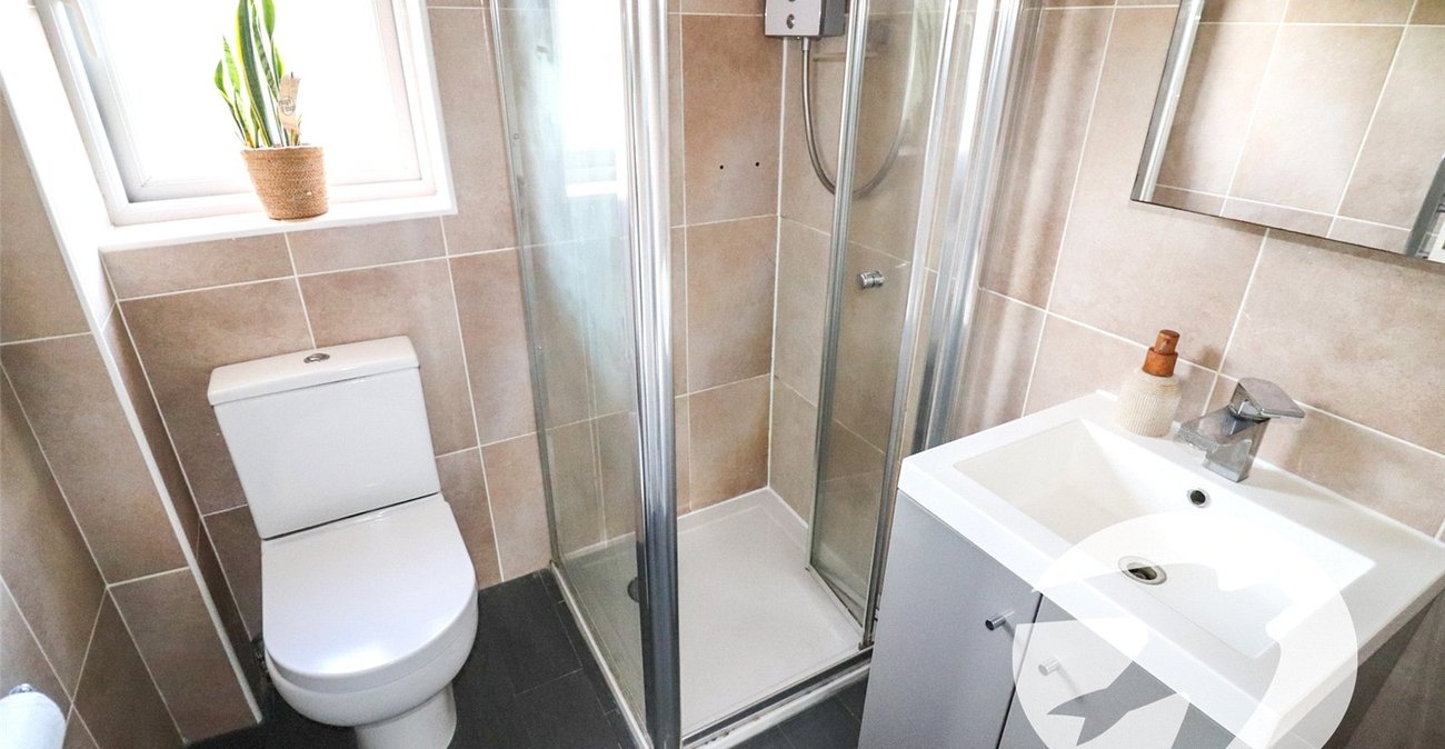 2 bedroom house for sale in Bexleyheath | Robinson Jackson