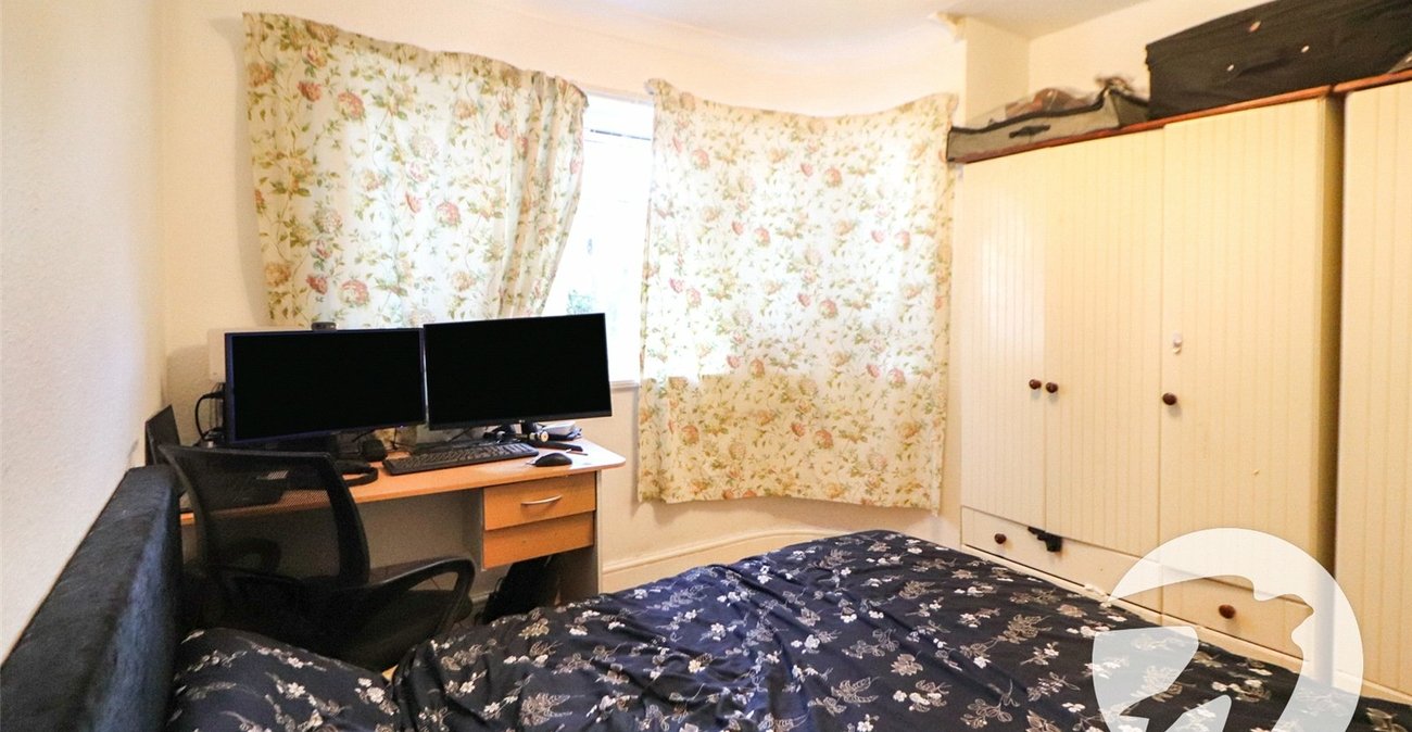 2 bedroom property for sale in Bexleyheath | Robinson Jackson