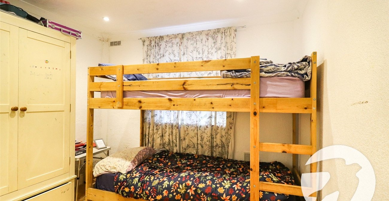 2 bedroom property for sale in Bexleyheath | Robinson Jackson