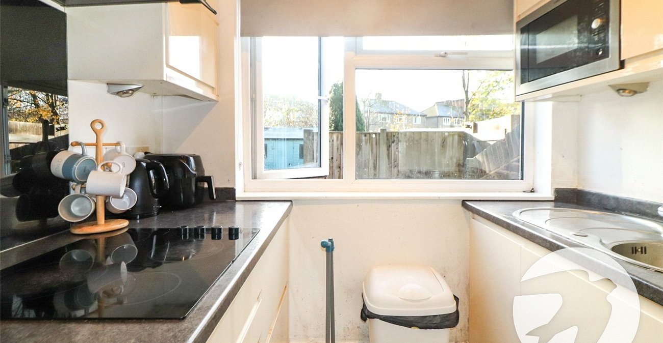2 bedroom property for sale in Bexleyheath | Robinson Jackson