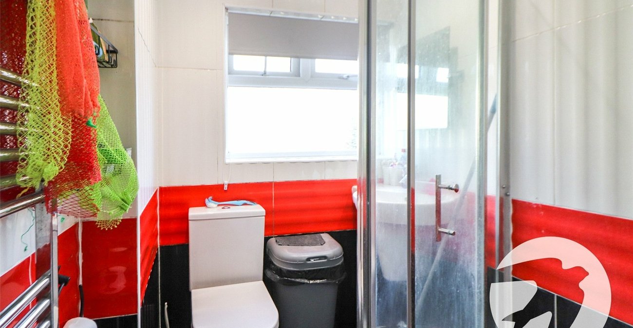 2 bedroom property for sale in Bexleyheath | Robinson Jackson