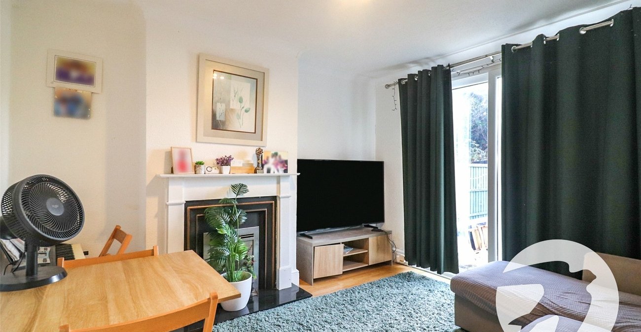 2 bedroom property for sale in Bexleyheath | Robinson Jackson
