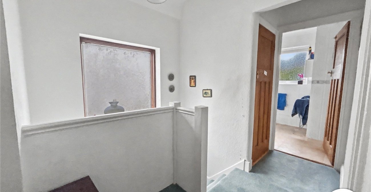 3 bedroom house for sale in Sidcup | Robinson Jackson