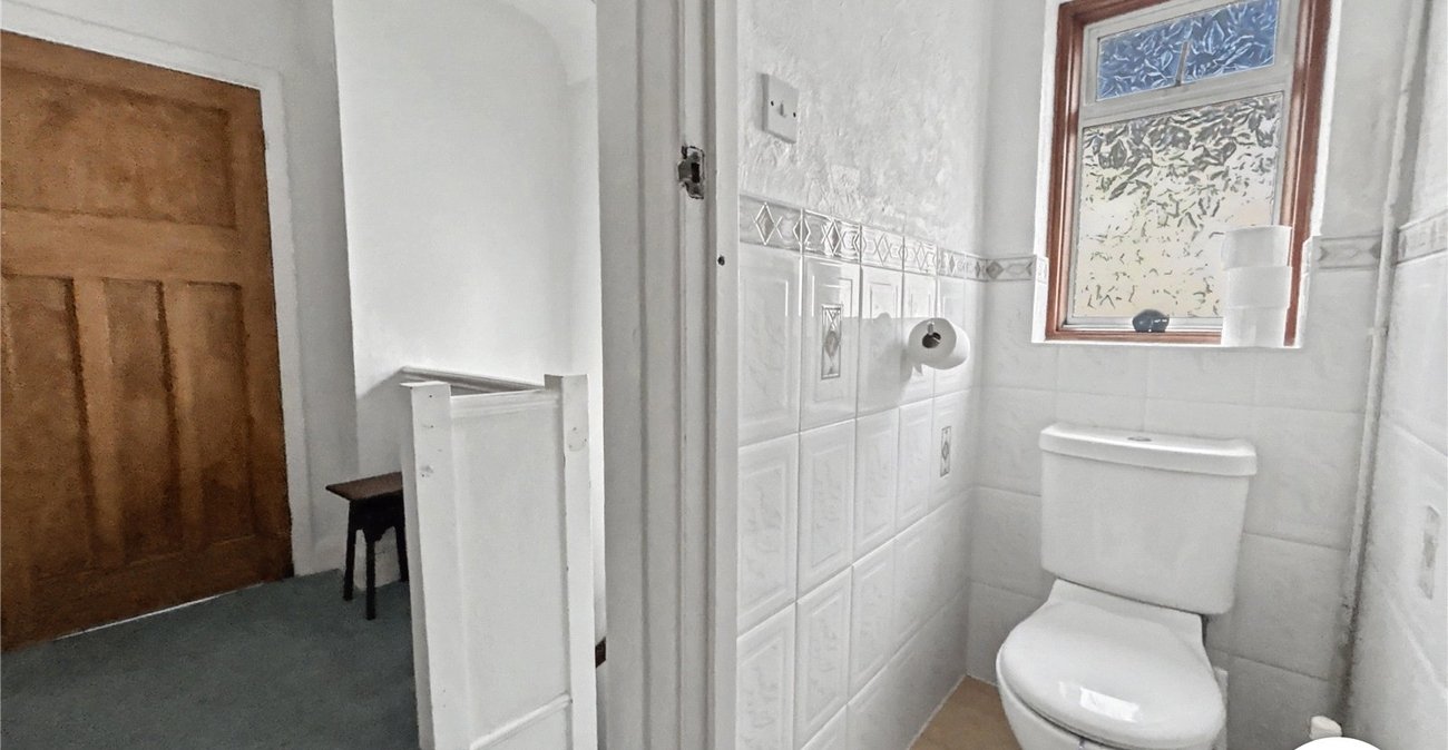 3 bedroom house for sale in Sidcup | Robinson Jackson