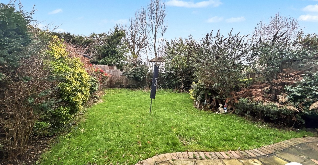 3 bedroom house for sale in Sidcup | Robinson Jackson