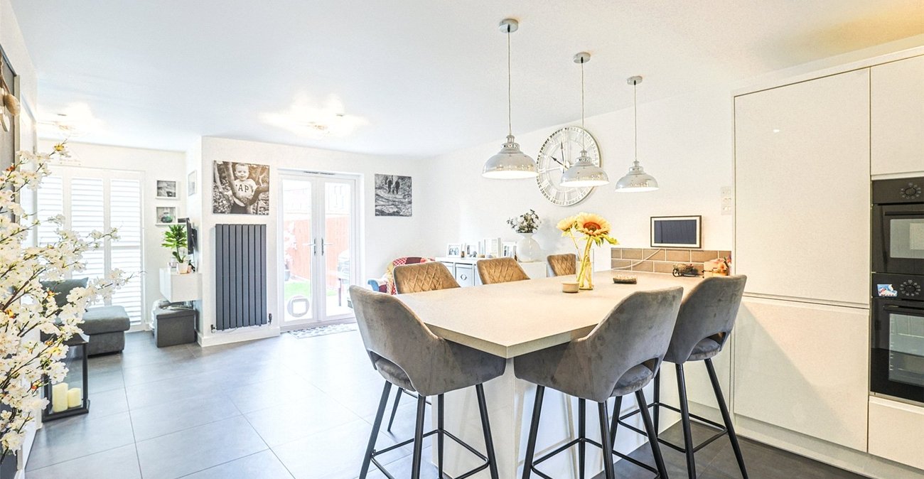3 bedroom house for sale in Northfleet | Robinson Michael & Jackson
