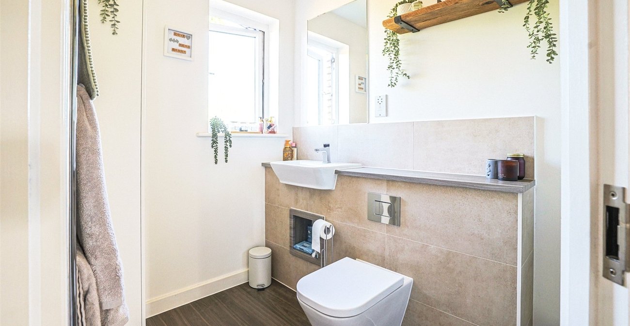 3 bedroom house for sale in Northfleet | Robinson Michael & Jackson