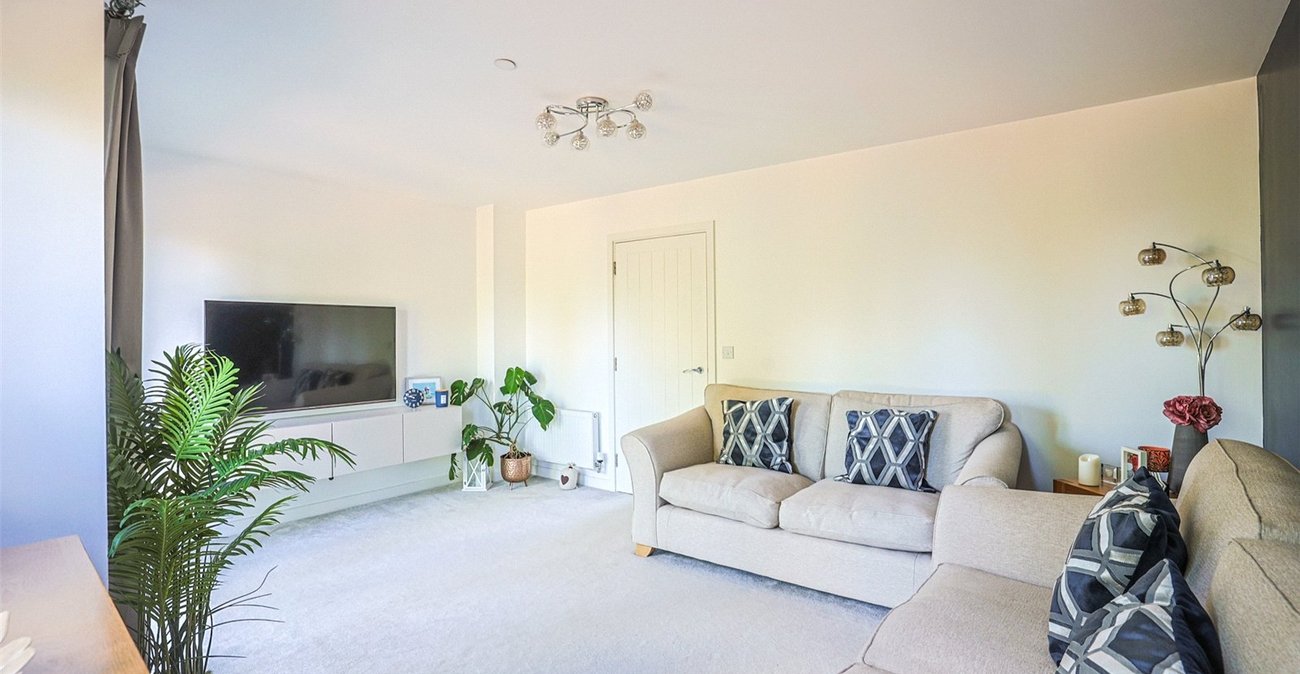 3 bedroom house for sale in Northfleet | Robinson Michael & Jackson