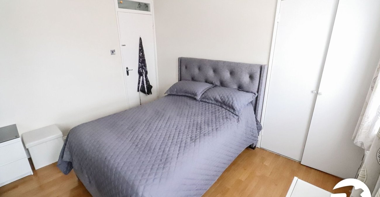 3 bedroom property for sale in Erith | Robinson Jackson