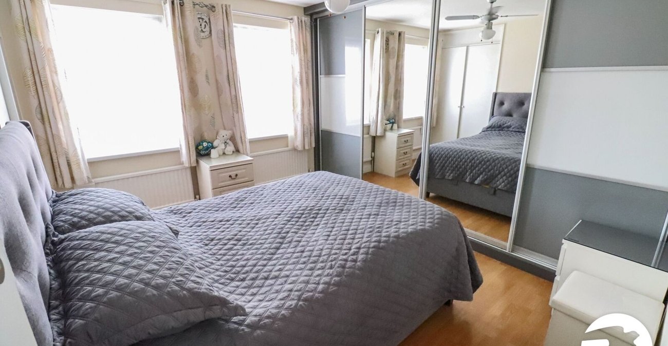 3 bedroom property for sale in Erith | Robinson Jackson