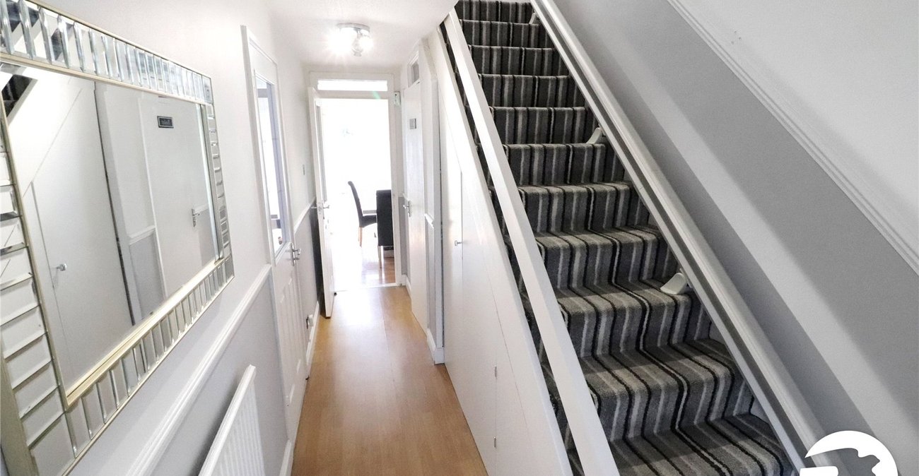 3 bedroom property for sale in Erith | Robinson Jackson