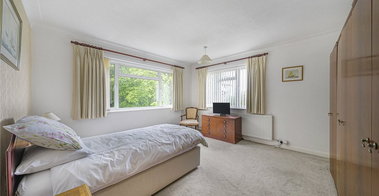 4 bedroom house for sale in Bexley | Robinson Jackson