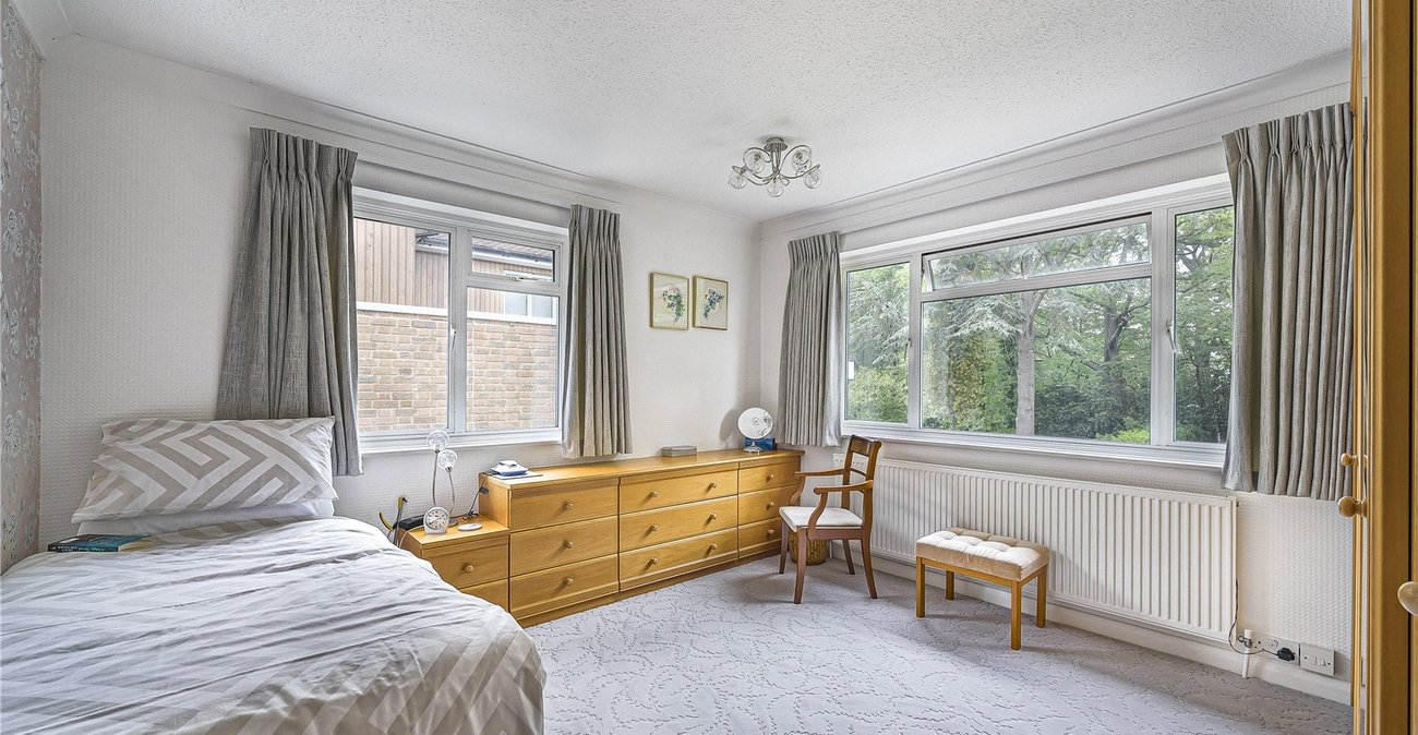 4 bedroom house for sale in Bexley | Robinson Jackson