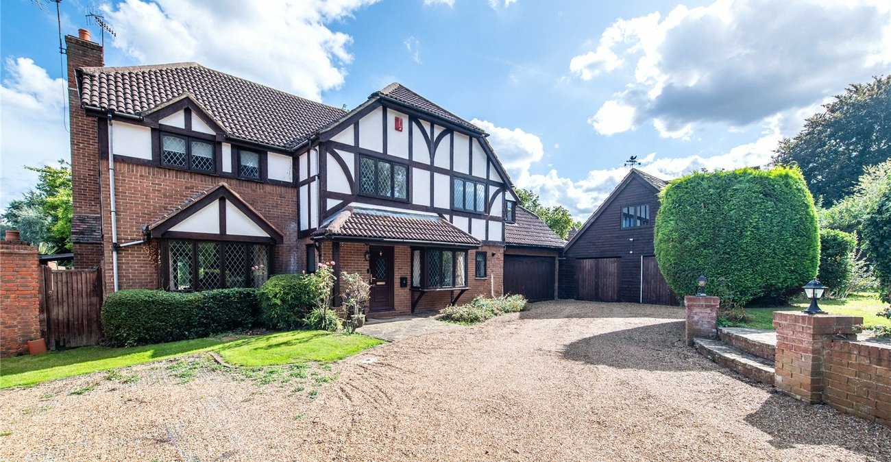 5 bedroom house for sale in Gravesend | Robinson Michael & Jackson