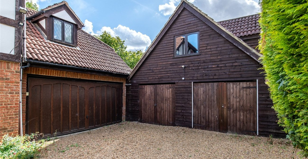 5 bedroom house for sale in Gravesend | Robinson Michael & Jackson