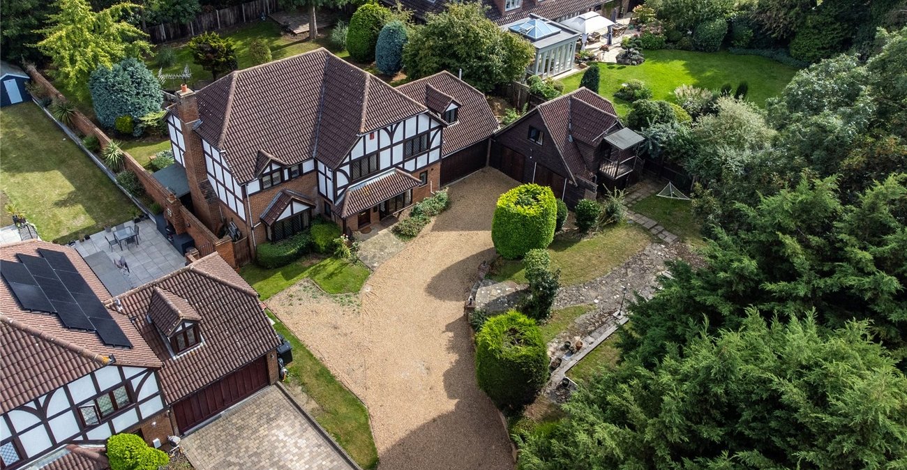 5 bedroom house for sale in Gravesend | Robinson Michael & Jackson