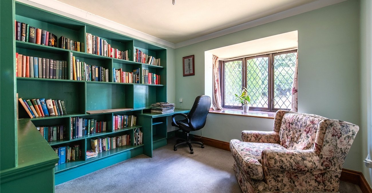 5 bedroom house for sale in Gravesend | Robinson Michael & Jackson