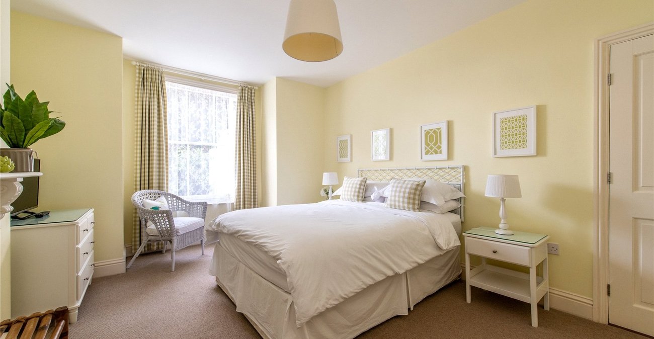 5 bedroom house for sale in Gravesend | Robinson Michael & Jackson